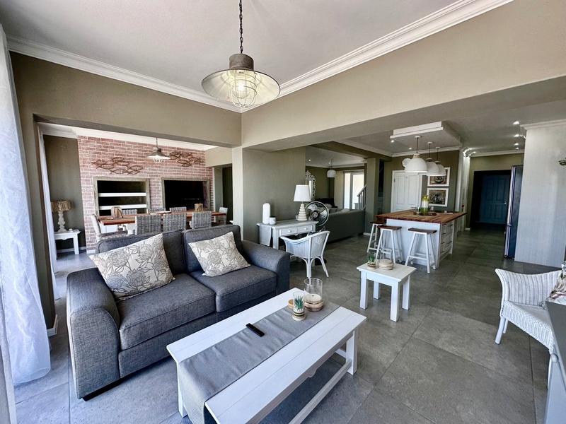 To Let 4 Bedroom Property for Rent in Pinnacle Point Golf Estate Western Cape